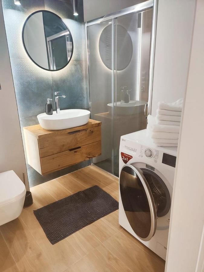 Miodowy Apartament Zlotow  Ngoại thất bức ảnh